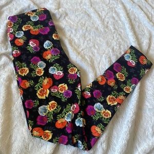NWT LuLaRoe one size leggings